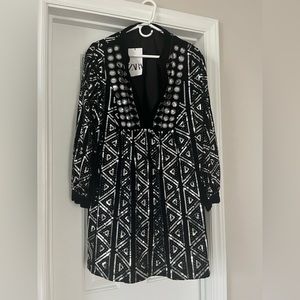 Zara dress. Never worn with tags.